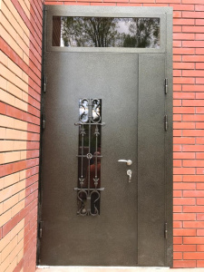 Входная дверь с верхней фрамугой и отделкой Порошковое напыление